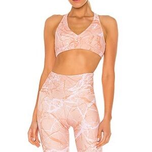 Strut This X-Factor Bra and Tegan Legging in Salty Marble